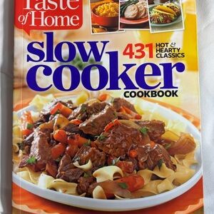 Taste of Home Simple, Easy, Fast Slow Cooker: 385 slow-cooked recipes cookbook